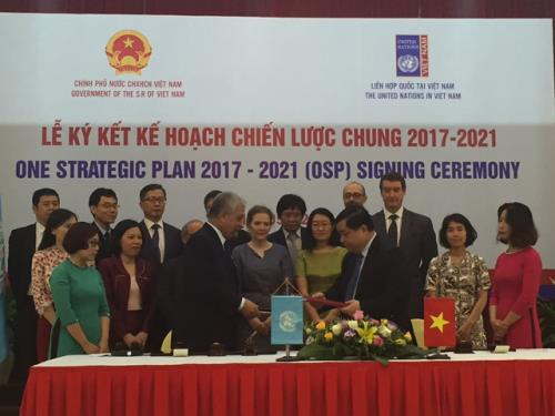 Ký kết kế hoạch chiến lược chung 2017-2021.