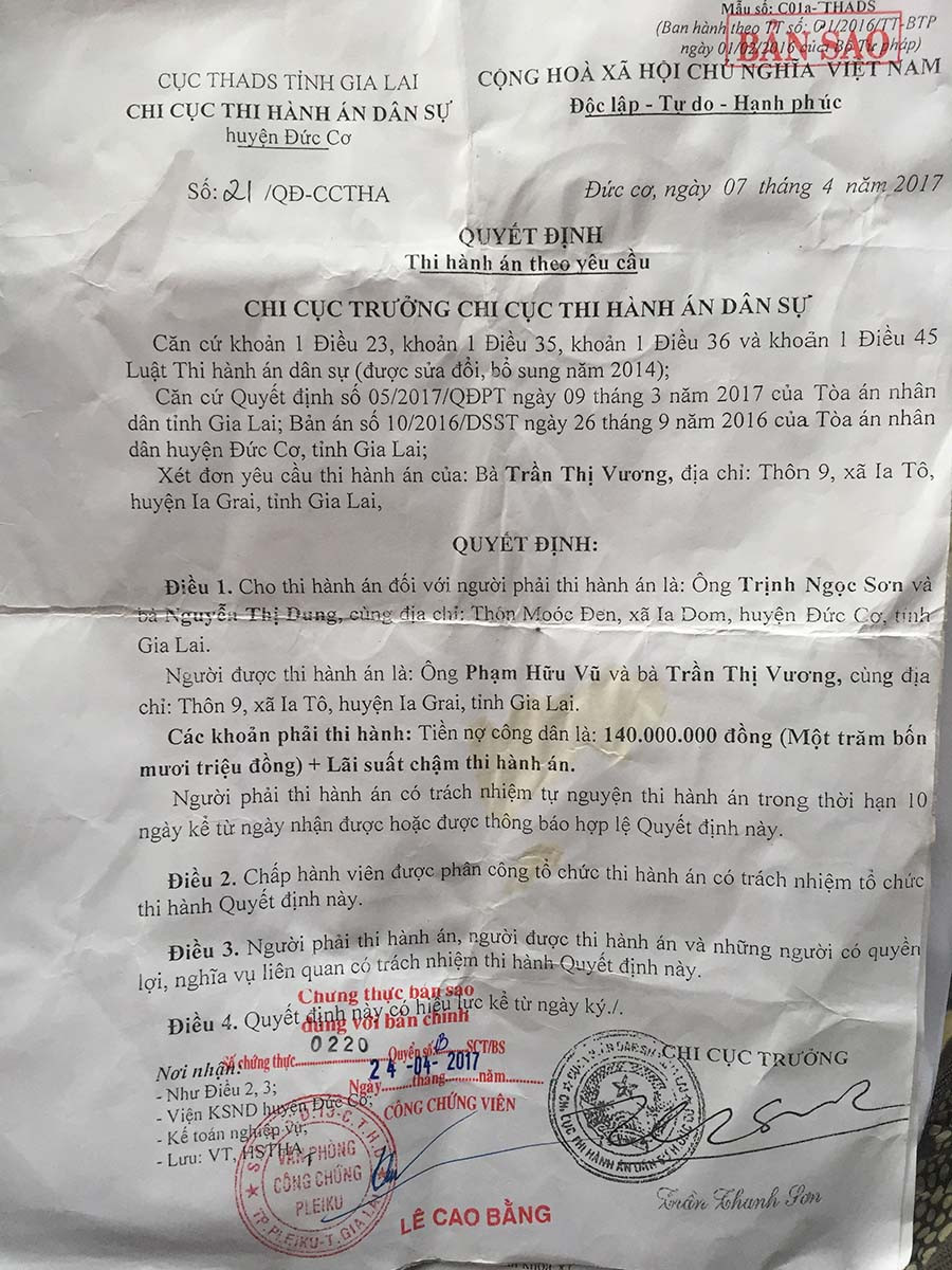 Dù đã có quyết định rõ ràng nhưng bà Vương vẫn chưa được thi hành án. Ảnh: L.V.N Lê Văn Ngọc
