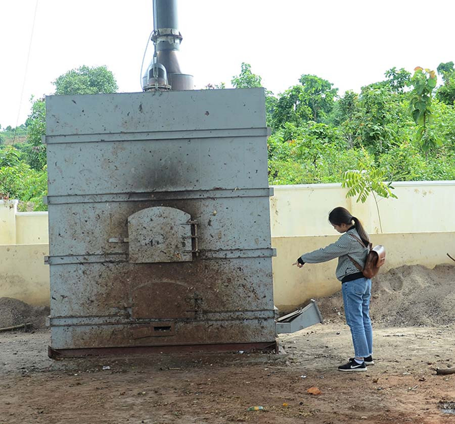  Lò đốt rác của xã Al Bá được đầu tư 1,5 tỷ đồng. Ảnh: P.L