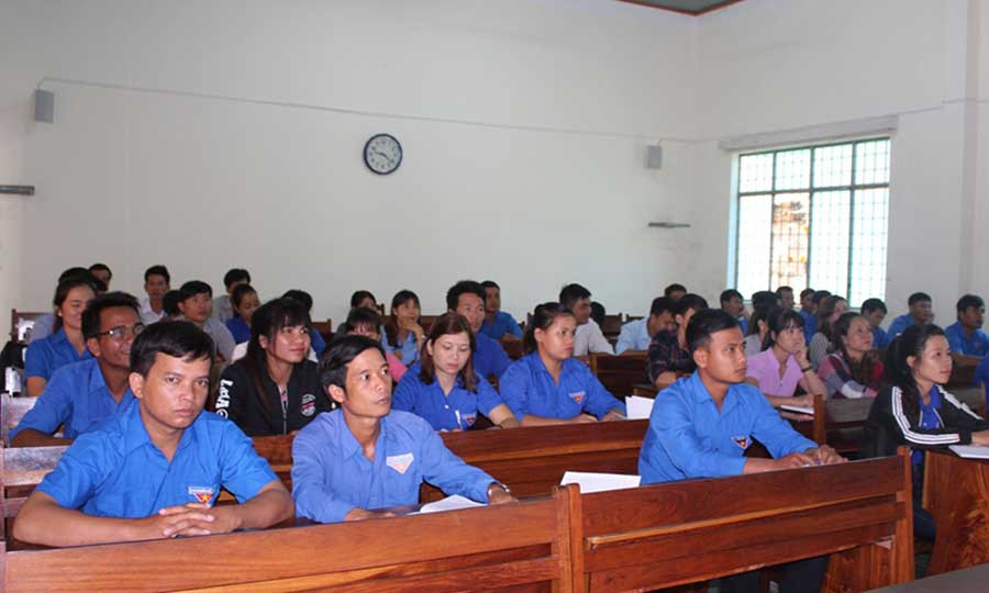 Có 70 học viên tham gia lớp bồi dưỡng. Ảnh: P.L Có 70 học viên tham gia lớp bồi dưỡng. Ảnh: P.L