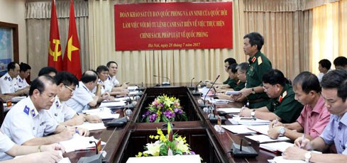 Quang cảnh buổi làm việc.