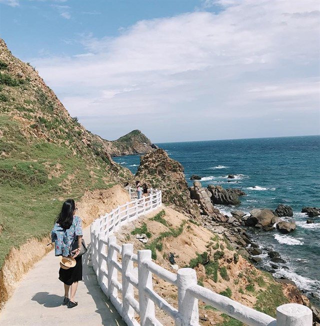 Đến Eo Gió Quy Nhơn check-in con đường đi bộ ven biển hot nhất hè này Đến Eo Gió Quy Nhơn check-in con đường đi bộ ven biển hot nhất hè này