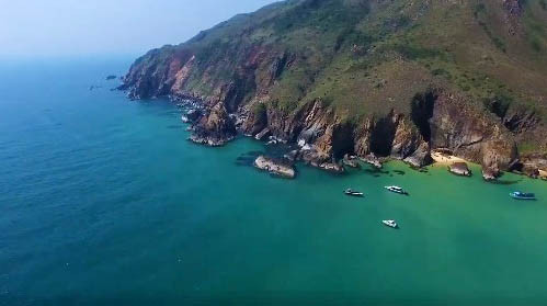 Kỳ Co nhìn từ xa. Kỳ Co nhìn từ xa.