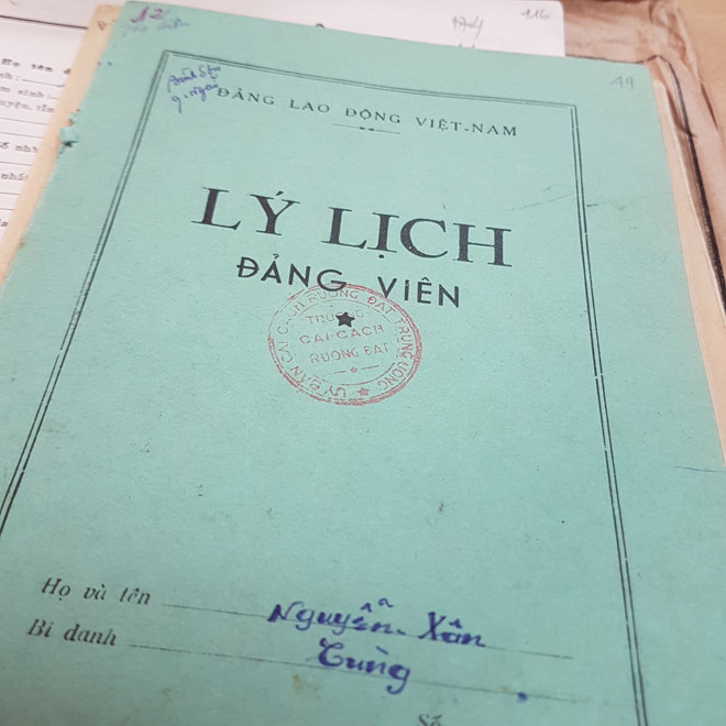 Lý lịch Đảng viên Nguyễn Xân. Lý lịch Đảng viên Nguyễn Xân.