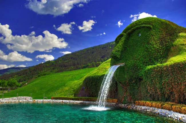 Đài phun nước Swarovski, Áo.