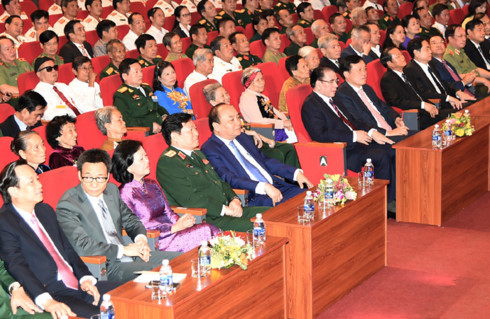 Hội nghị Biểu dương người có công với cách mạng tiêu biểu toàn quốc nhân dịp kỷ niệm 70 năm Ngày Thương binh-Liệt sĩ Hội nghị Biểu dương người có công với cách mạng tiêu biểu toàn quốc nhân dịp kỷ niệm 70 năm Ngày Thương binh-Liệt sỹ