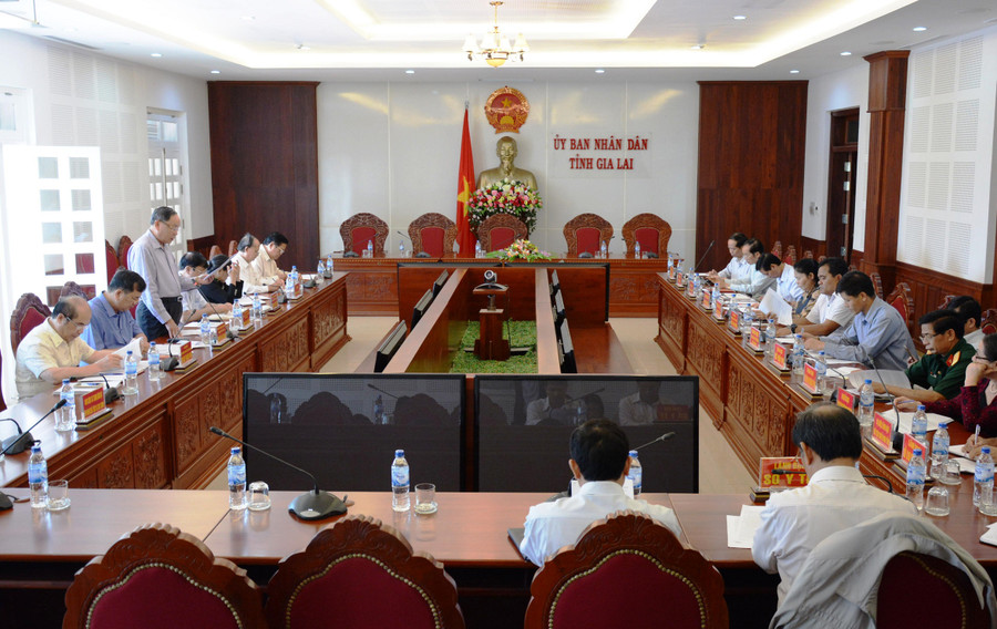 Quang cảnh buổi làm việc Ảnh: Trần Dung