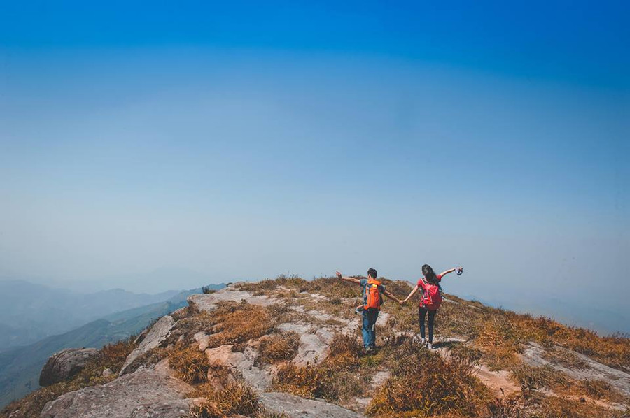 Hòa với mây trời - Ảnh: Le Hong Ha