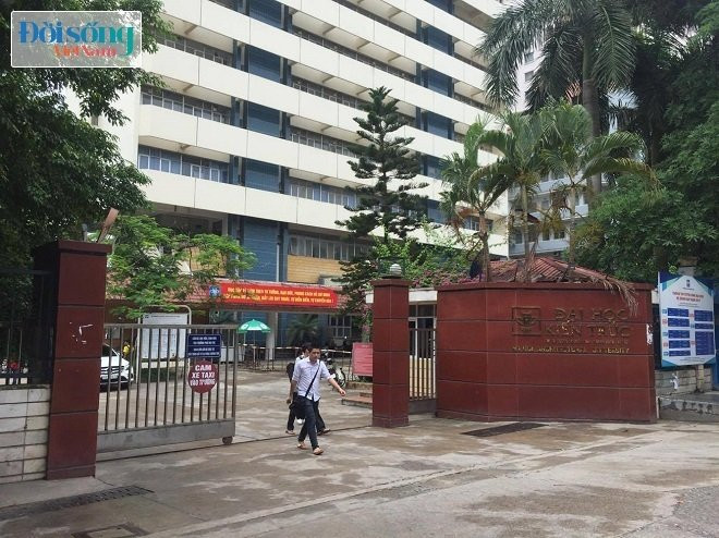 Trường Đại học Kiến Trúc, nơi xảy ra sự việc nam sinh tự tử. Ảnh C.N Trường Đại học Kiến Trúc, nơi xảy ra sự việc nam sinh tự tử. Ảnh C.N