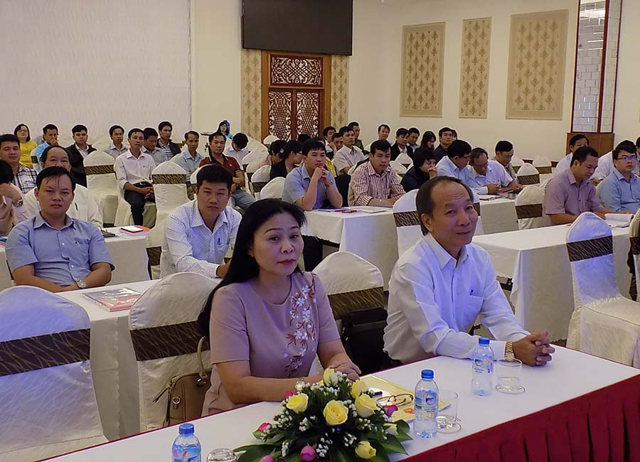 Đại biểu cán bộ làm công tác tôn giáo miền Trung và Tây nguyên
