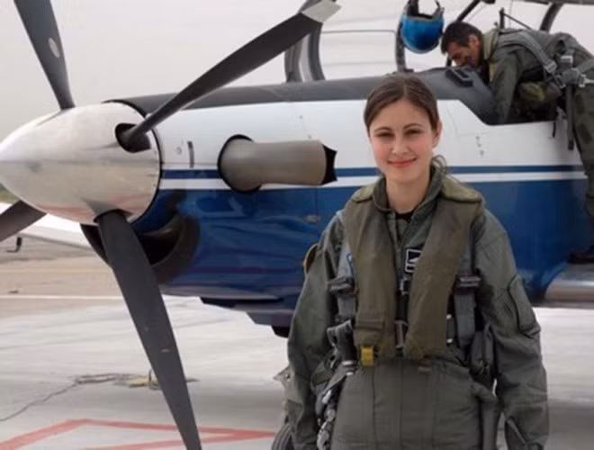 #9: Nữ quân nhân CH Séc