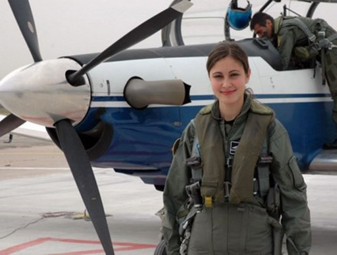 #9: Nữ quân nhân CH Séc