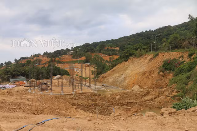 Dự án biển Tiên Sa xây dựng 40 móng trái phép.