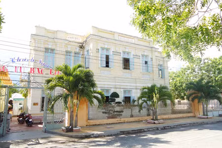 Khách sạn Công tử Bạc Liêu. Ảnh: D.L