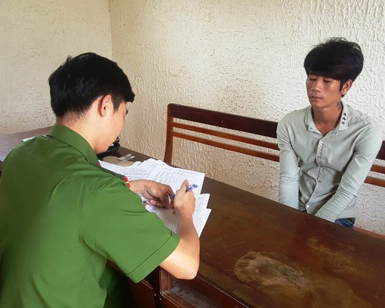 Đối tượng Hoàng Hào tại cơ quan Công an