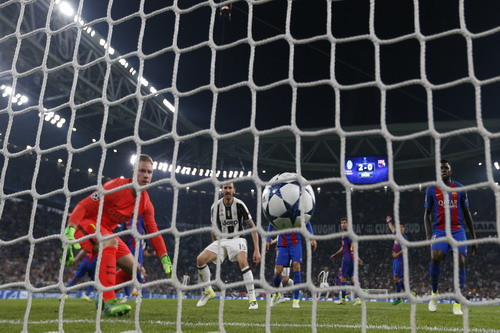 Bàn thắng thứ 3 của Giorgio Chiellini Bàn thắng thứ 3 của Giorgio Chiellini