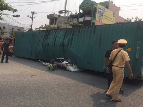 Hiện trường vụ tai nạn. (Ảnh: Vũ Hoàng Long)