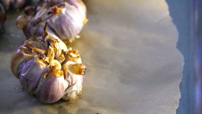 Tỏi từ lâu đã được mệnh danh là loại gia vị cực kỳ tốt cho sức khỏe. Tỏi từ lâu đã được mệnh danh là loại gia vị cực kỳ tốt cho sức khỏe.