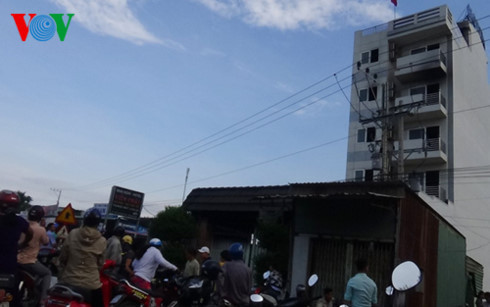 6 giờ sáng nay, đám cháy đã được khống chế.