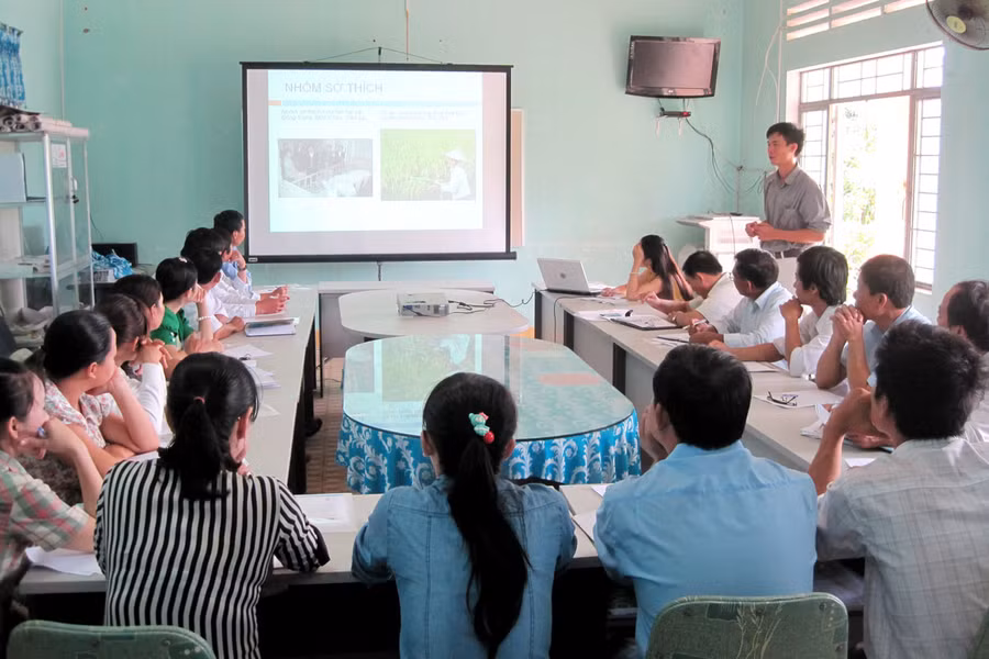 Quang cảnh hội thảo. Ảnh: Hồng Thi