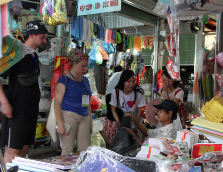 China, Spain, Germany and Vietnam will take a tour to get a better understanding of Dong Trieu District  China, Spain, Germany and Vietnam will take a tour to get a better understanding of Dong Trieu District