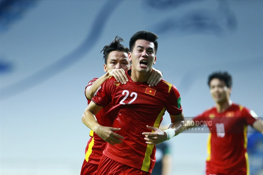 Đội tuyển Việt Nam hướng đến chức vô địch AFF Cup 2020. Ảnh: Trung Thu Đội tuyển Việt Nam hướng đến chức vô địch AFF Cup 2020. Ảnh: Trung Thu