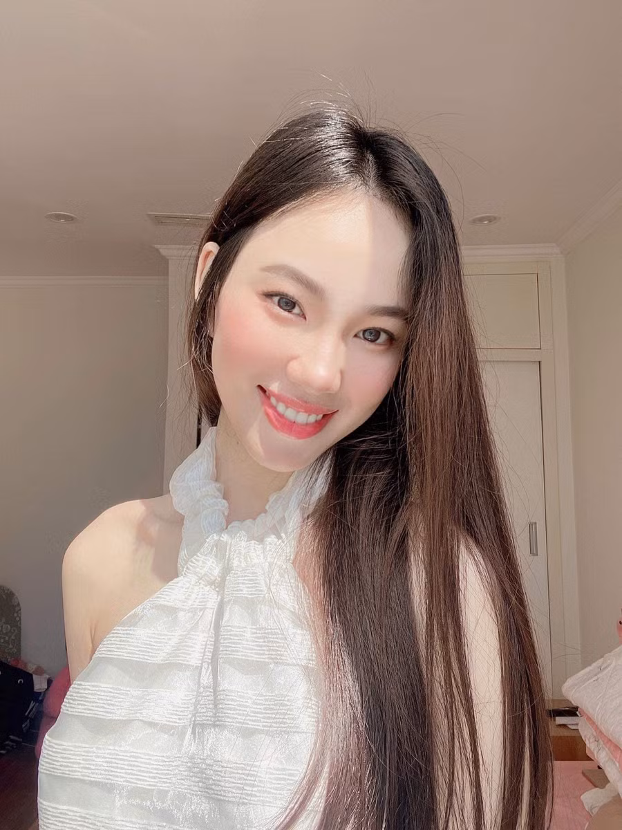 Được biết, cuộc thi Miss Intercontinental (Hoa hậu Liên lục địa) 2021 sẽ tổ chức tại Sunrise Diamond Beach Resort, ở Sharm el Sheik, Ai Cập vào ngày 29.10 tới. Trước Trần Hoàng Ái Nhi, Hoa hậu Lê Âu Ngân Anh từng làm nên kỳ tích cho Việt Nam khi giành giải Á Hậu 4 tại Miss Intercontinental 2018. Ảnh: FBNV
