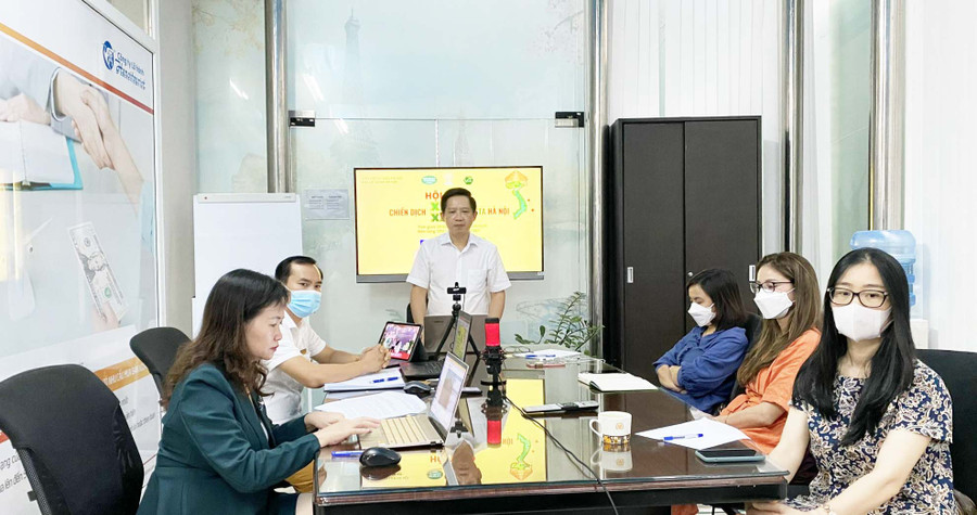 Ông Phùng Quang Thắng phát biểu tại Hội thảo trực tuyến sáng ngày 24/9. Ảnh: BTC