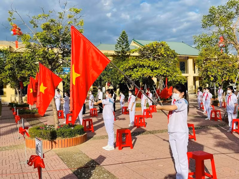 Lễ khai giảng được tiến hành tại Trường THCS Lê Văn Thiêm (TP Hà Tĩnh). (Ảnh: Ngô Tuấn)