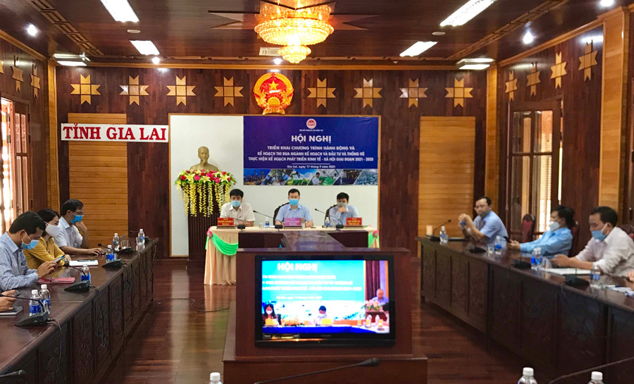 Quang cảnh hội nghị tại điểm cầu tỉnh Gia Lai. Ảnh: Hà Duy Quang cảnh Hội nghị tại đầu cầu tỉnh Gia Lai. Ảnh: Anh Huy