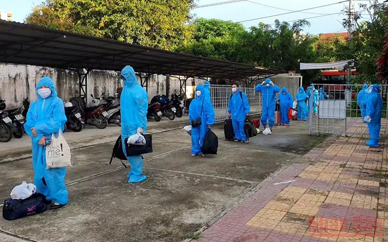  Công dân về từ TP Hồ Chí Minh đợt này đa phần là người già, trẻ em, đồng bào dân tộc thiểu số, lao động tự do mất việc…