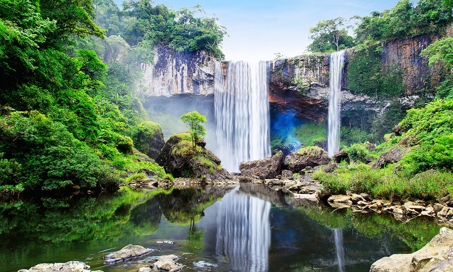  Thác K50-một tuyệt tác của thiên nhiên giữa vùng lõi Khu Bảo tồn thiên nhiên Kon Chư Răng. Ảnh Tư liệu 5. Không gian phòng trưng bày mẫu động vật tại Khu Bảo tồn Thiên nhiên Kon Chư Răng (huyện Kbang). Ảnh: Phương Linh