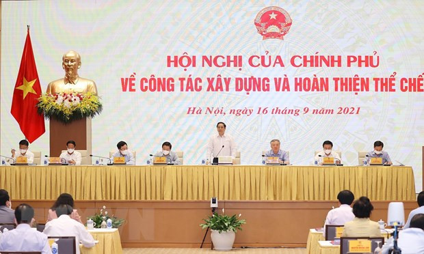Thủ tướng Phạm Minh Chính chủ trì hội nghị. (Ảnh: Dương Giang/TTXVN)