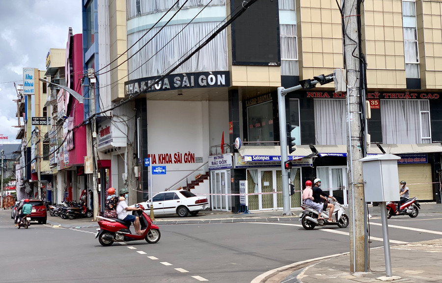 Một địa điểm liên quan dịch tễ Covid-19 tại TP. Pleiku tạm thời khoanh vùng để phòng-chống dịch. Ảnh: Như Nguyện