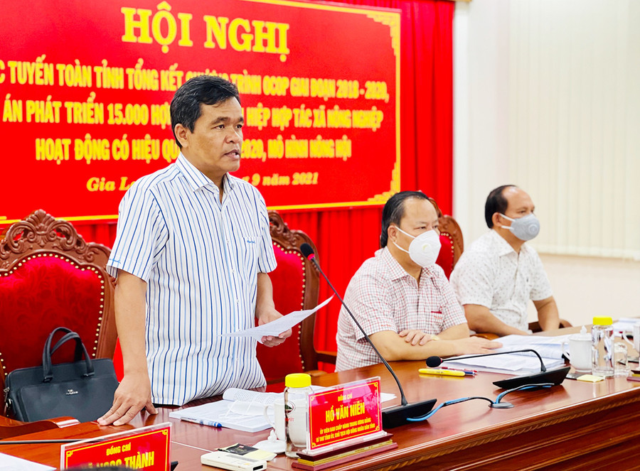 Bí thư Tỉnh ủy Hồ Văn Niên phát biểu tại hội nghị. Ảnh: Vũ Thảo Bí thư Tỉnh ủy Hồ Văn Niên phát biểu tại hội nghị. Ảnh: Vũ Thảo