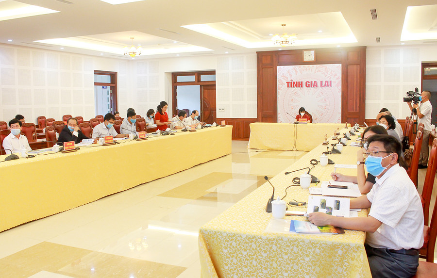 Quang cảnh hội nghị. Ảnh: Hồng Thi Quang cảnh hội nghị. Ảnh: Hồng Thi