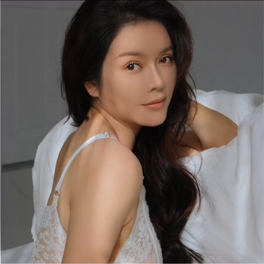 Lý Nhã Kỳ chia sẻ cách ứng xử khi bị chỉ trích bằng lời lẽ khiếm nhã. Ảnh: FBNV Lý Nhã Kỳ chia sẻ cách ứng xử khi bị chỉ trích bằng lời lẽ khiếm nhã. Ảnh: FBNV