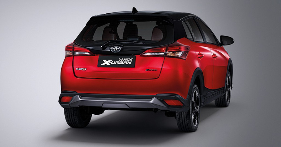 Gầm xe cao hơn giúp Toyota Yaris X-Urban di chuyển dễ dàng ở nhiều loại đường  Gầm xe cao hơn giúp Toyota Yaris X-Urban di chuyển dễ dàng ở nhiều loại đường