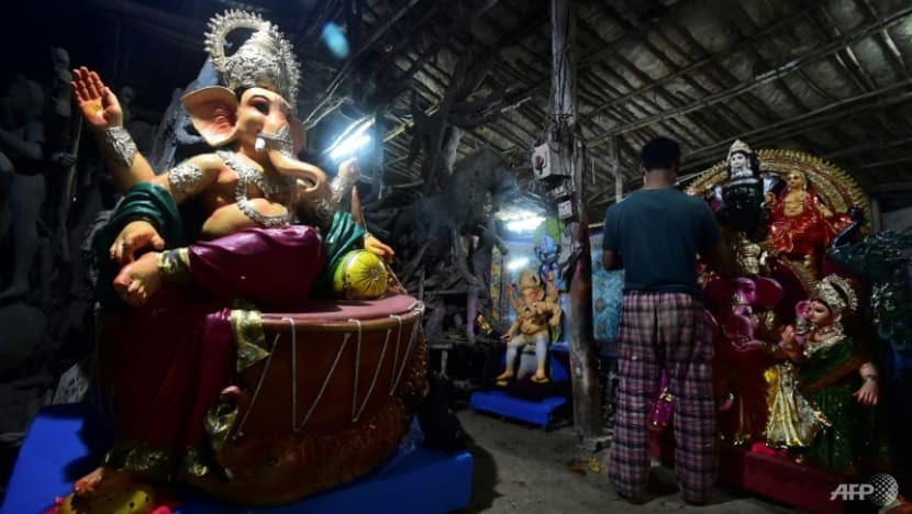 Các lễ hội tôn giáo lớn thu hút đông người tham gia sẽ bị hạn chế. Ảnh: AFP Các lễ hội tôn giáo lớn thu hút đông người tham gia sẽ bị hạn chế. Ảnh: AFP