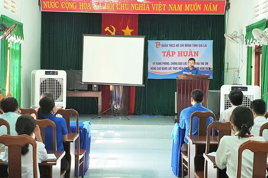 Quang cảnh lớp tập huấn tại xã IaPiơ huyện Chư Prông. Ảnh: Hà Đức Thành