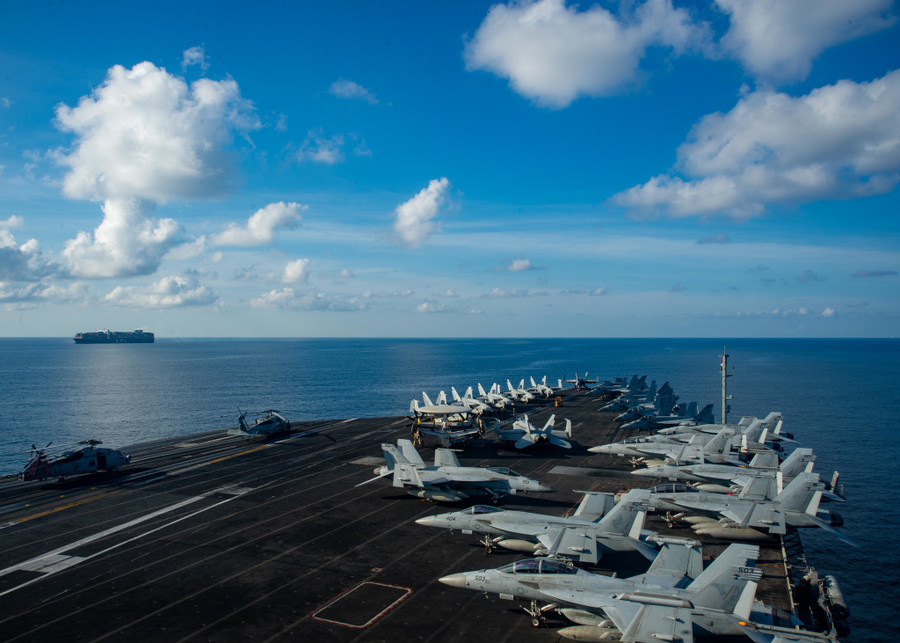 Tàu sân bay USS Ronald Reagan quay lại Biển Đông. Ảnh: US Navy