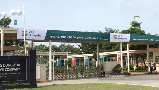 Nhà máy của Công ty CP gỗ MDF VRG Dongwha tại Khu công nghiệp Minh Hưng III, huyện Chơn Thành (Bình Phước). Ảnh: Ngọc Bích