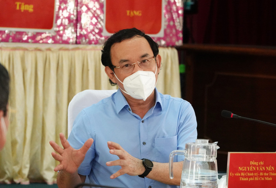 Bí thư Thành ủy TP.HCM Nguyễn Văn Nên gợi mở Cần Giờ có điều kiện để phát triển du lịch an toàn trong thời kỳ có dịch Covid-19. Ảnh: Sỹ Đông