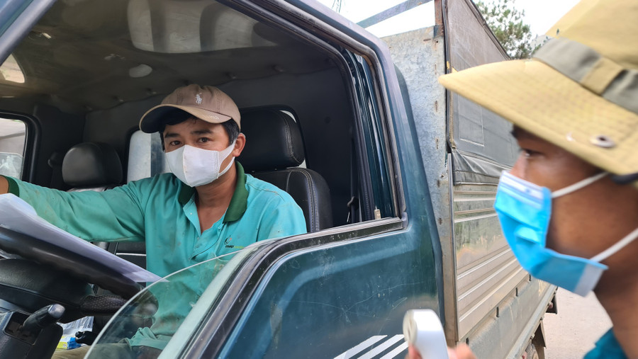 Tổng đài 1022 sẽ giải đáp thắc mắc về lĩnh vực giao thông, lưu thông hàng hóa trên địa bàn tỉnh Lâm Đồng trong thời điểm phòng, chống dịch Covid-19. Ảnh: Lâm Viên