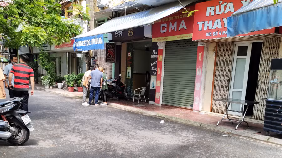  Hiện trường vụ nổ súng sáng 21.9 ở Q.Hồng Bàng (TP.Hải Phòng). ẢNH LÊ TÂN