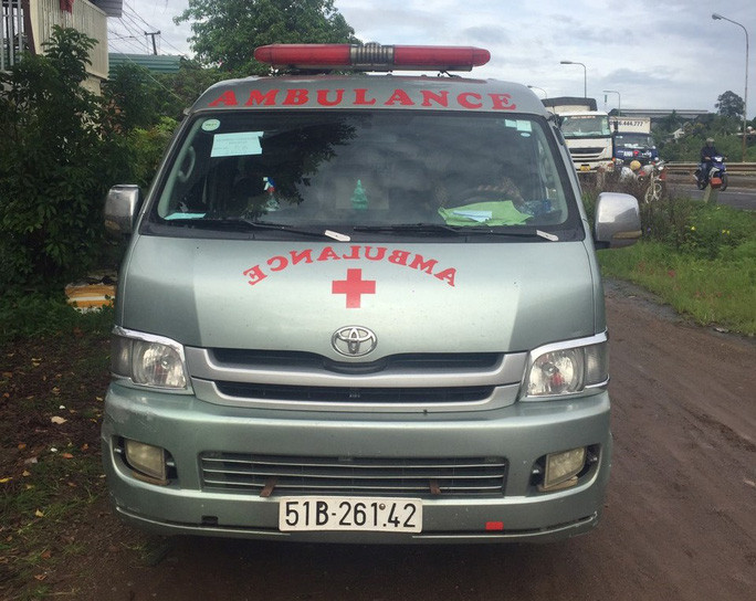 Phát hiện nhiều trường hợp lợi dụng xe cứu thương chở người từ vùng có dịch về