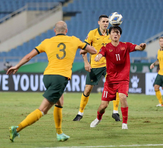 Đội tuyển Việt Nam (phải) tiếp tục để lại những tiếc nuối Ảnh VFF