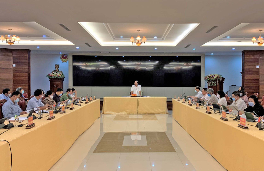 Quang cảnh cuộc họp của Ban Chỉ đạo Cải cách hành chính tỉnh. Ảnh: Phương Linh