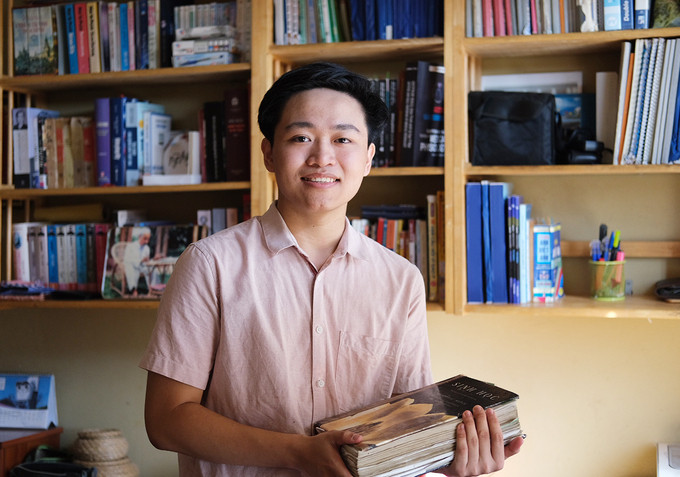  Nam sinh từng học chuyên lý nhưng lại đam mê môn sinh. Ảnh: Dương Tâm