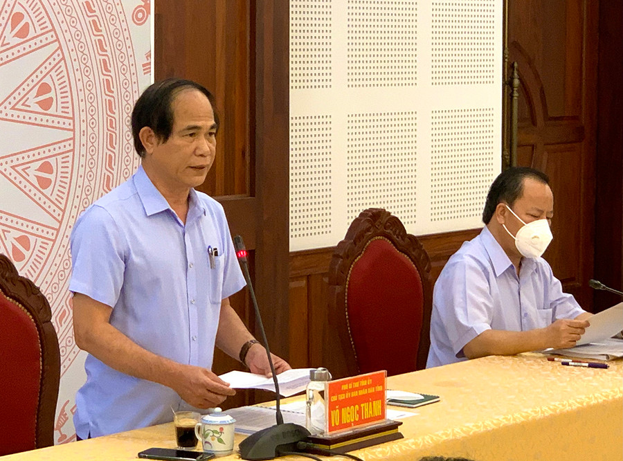 Chủ tịch UBND tỉnh Võ Ngọc Thành phát biểu tại hội thảo. Ảnh: Hà Duy Chủ tịch UBND tỉnh Võ Ngọc Thành đề nghị các đại biểu thảo luận, góp ý kiến để nội dung quy hoạch đạt chất lượng tốt và có tính khả thi cao. Ảnh: Hà Duy